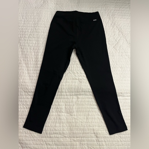 Calvin Klein black cropped ankle skinny pants - Picture 2 of 4